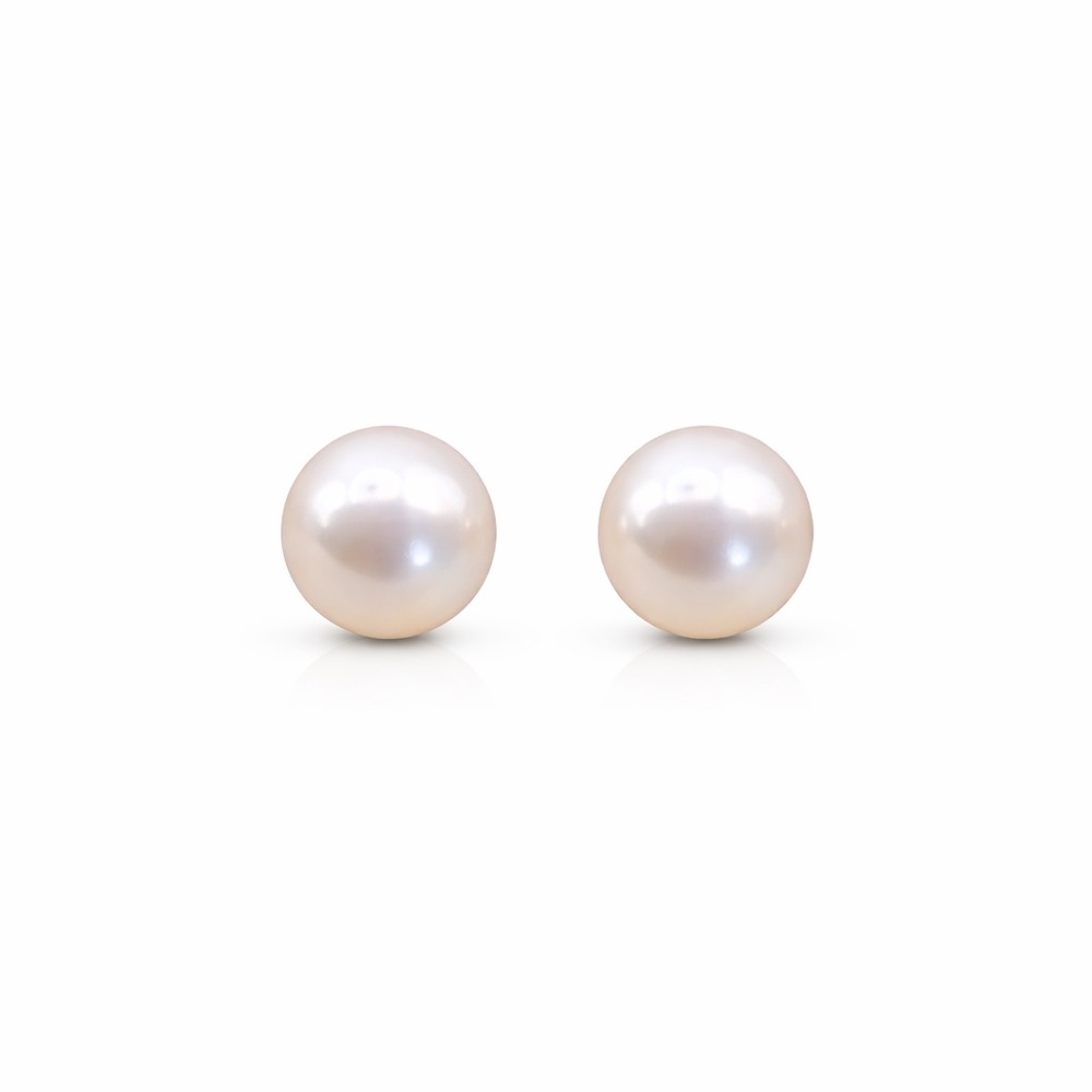 Classic Pearl Stud Earrings in White - Timeless Elegance